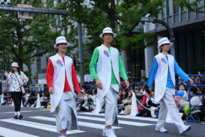 【写真130枚超】「御堂筋ランウェイ2025」大阪・関西万博パビリオンユニフォームずらり！ミャクミャクも登場47