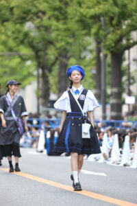 【写真130枚超】「御堂筋ランウェイ2025」大阪・関西万博パビリオンユニフォームずらり！ミャクミャクも登場59
