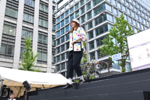 【写真130枚超】「御堂筋ランウェイ2025」大阪・関西万博パビリオンユニフォームずらり！ミャクミャクも登場82