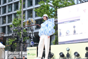 【写真130枚超】「御堂筋ランウェイ2025」大阪・関西万博パビリオンユニフォームずらり！ミャクミャクも登場87