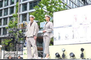 【写真130枚超】「御堂筋ランウェイ2025」大阪・関西万博パビリオンユニフォームずらり！ミャクミャクも登場87