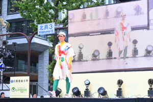 【写真130枚超】「御堂筋ランウェイ2025」大阪・関西万博パビリオンユニフォームずらり！ミャクミャクも登場95