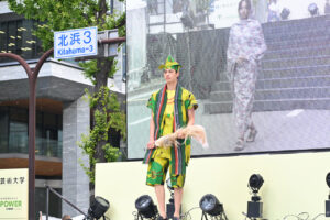 【写真130枚超】「御堂筋ランウェイ2025」大阪・関西万博パビリオンユニフォームずらり！ミャクミャクも登場114