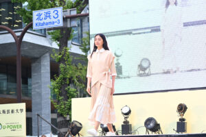 【写真130枚超】「御堂筋ランウェイ2025」大阪・関西万博パビリオンユニフォームずらり！ミャクミャクも登場118