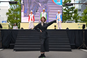 【写真130枚超】「御堂筋ランウェイ2025」大阪・関西万博パビリオンユニフォームずらり！ミャクミャクも登場129