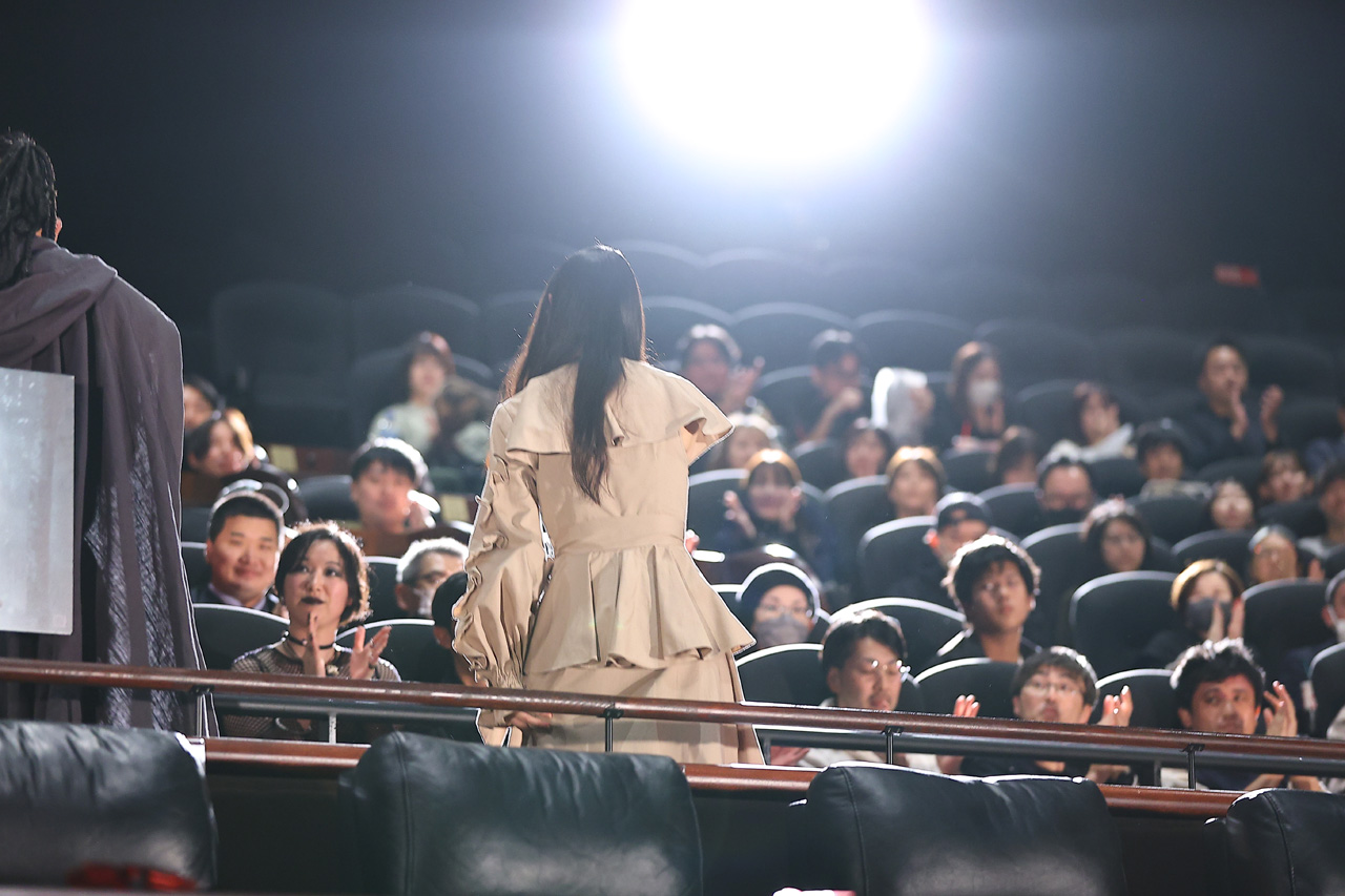 早見沙織 松村沙友理と相性高さに大喜び!ハリウッドザコシショウ3時間プレデターメイク姿10