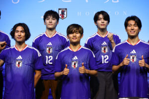 JO1・INIスペシャルユニット・JI BLUE起用に佐藤景瑚「目ん玉とび出しました」17