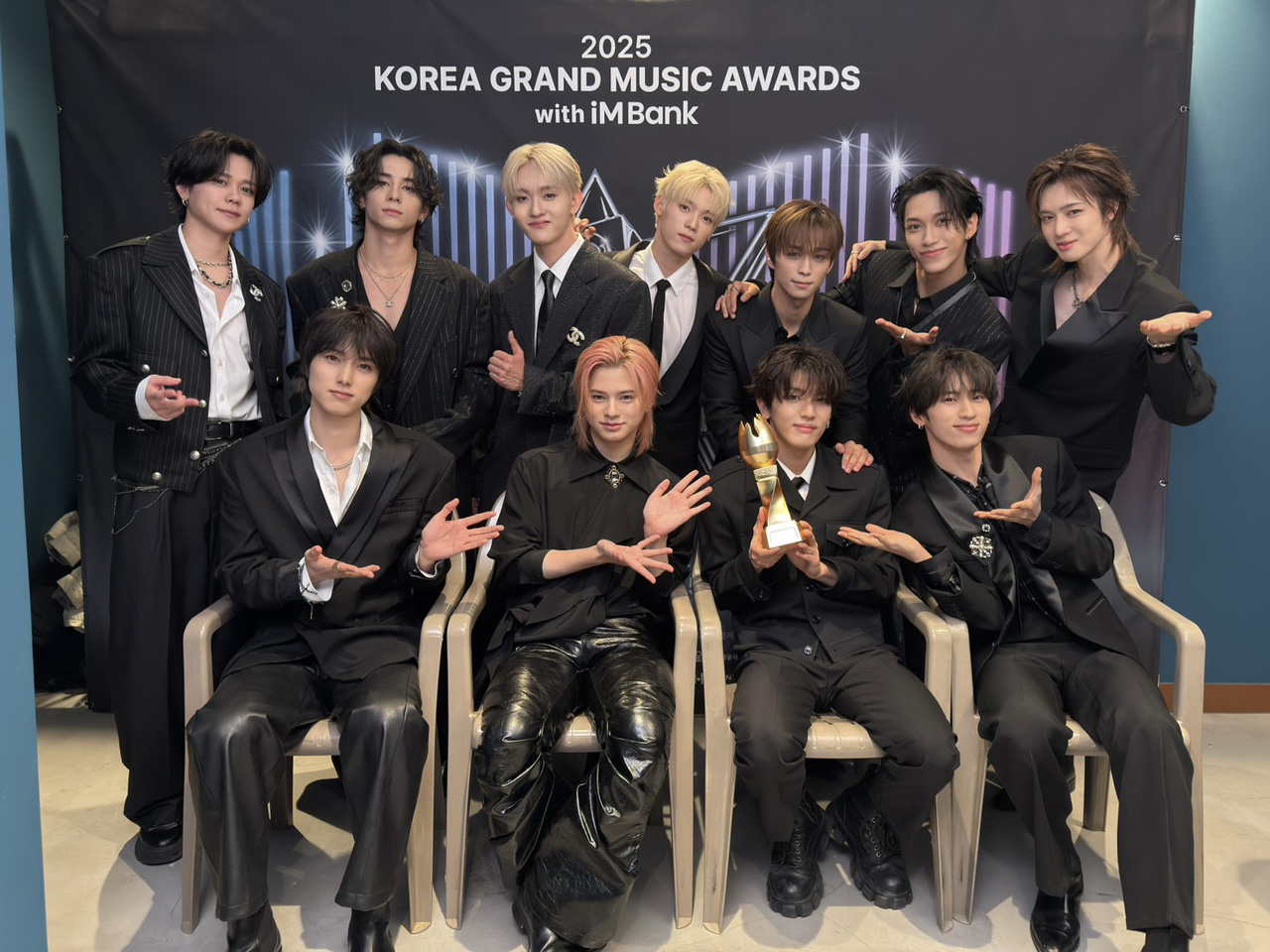 INI「2025 KOREA GRAND MUSIC AWARDS」で「Kpop Global Artist」受賞!「とても光栄」2