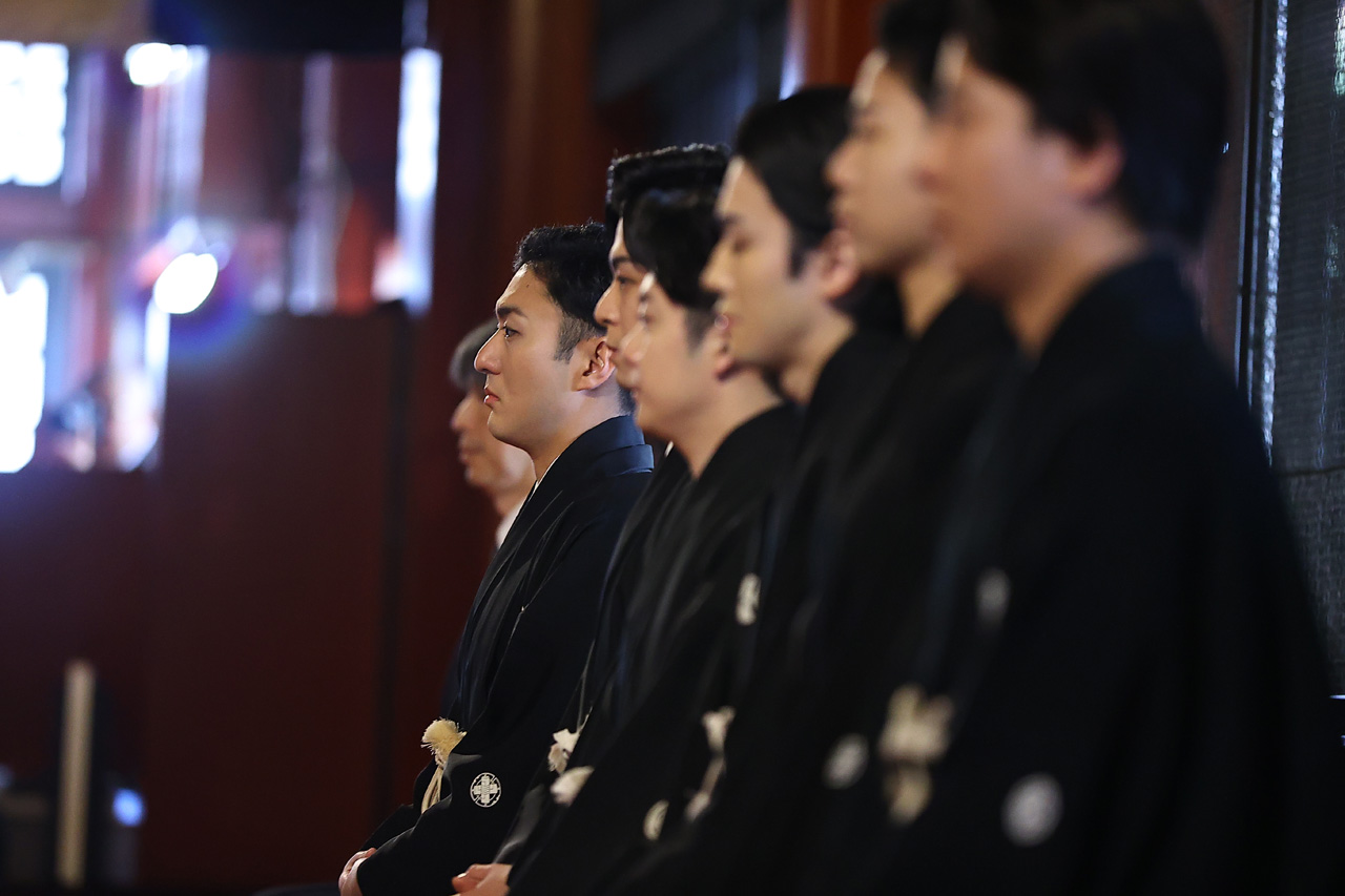 中村橋之助、市川男寅、中村莟玉、市川染五郎、尾上左近、中村鶴松 浅草寺で『新春浅草歌舞伎』成功祈願4