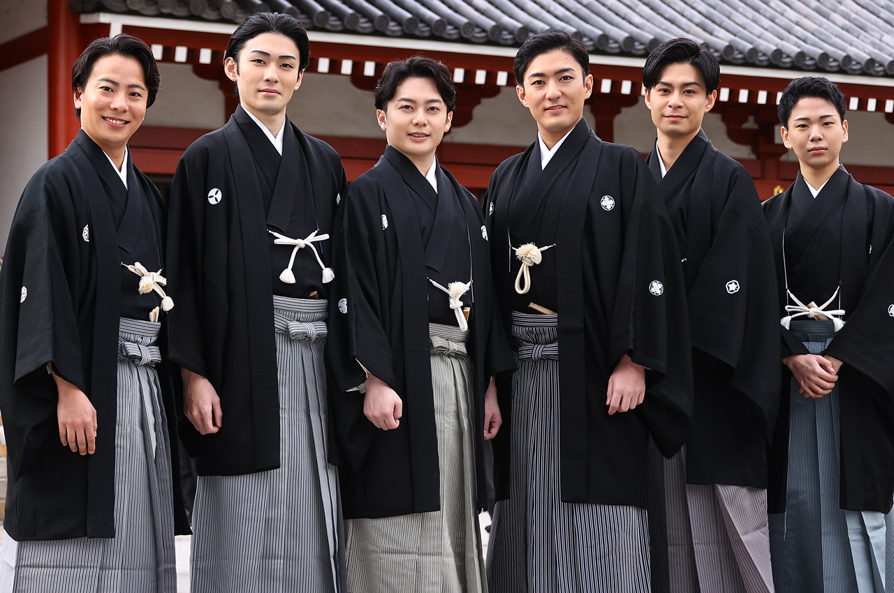 中村橋之助、市川男寅、中村莟玉、市川染五郎、尾上左近、中村鶴松 浅草寺で『新春浅草歌舞伎』成功祈願9