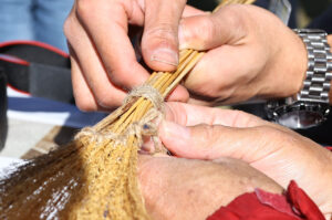 ミャクミャクともずやん服部緑地公園の日本民家集落博物館に現れ大盛況！大阪・関西万博万博の茅贈呈セレモニー32