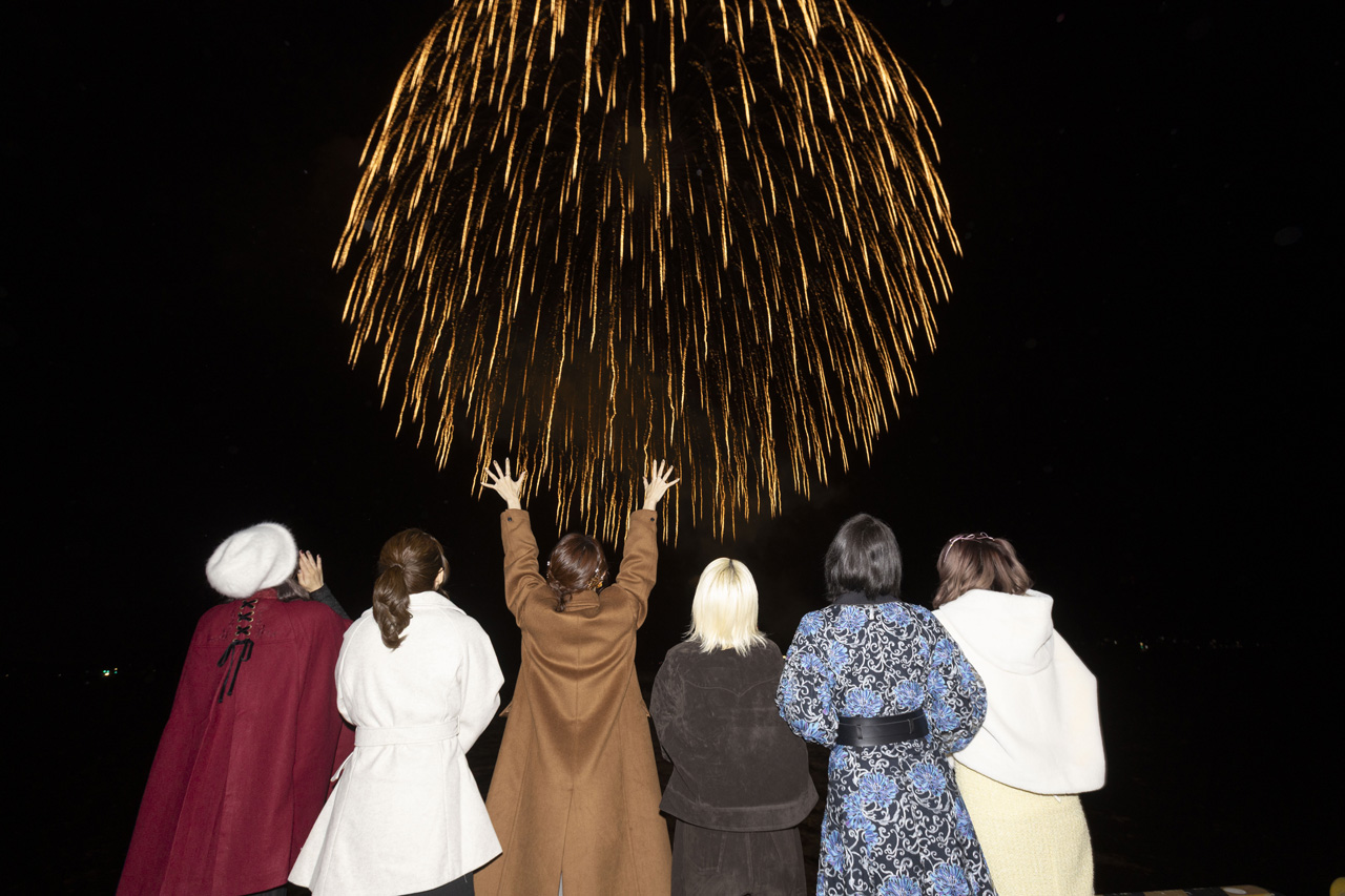 「ゾンビランドサガ ゆめぎんがパラダイス」伊万里湾大花火にフランシュシュメンバー6人登場1