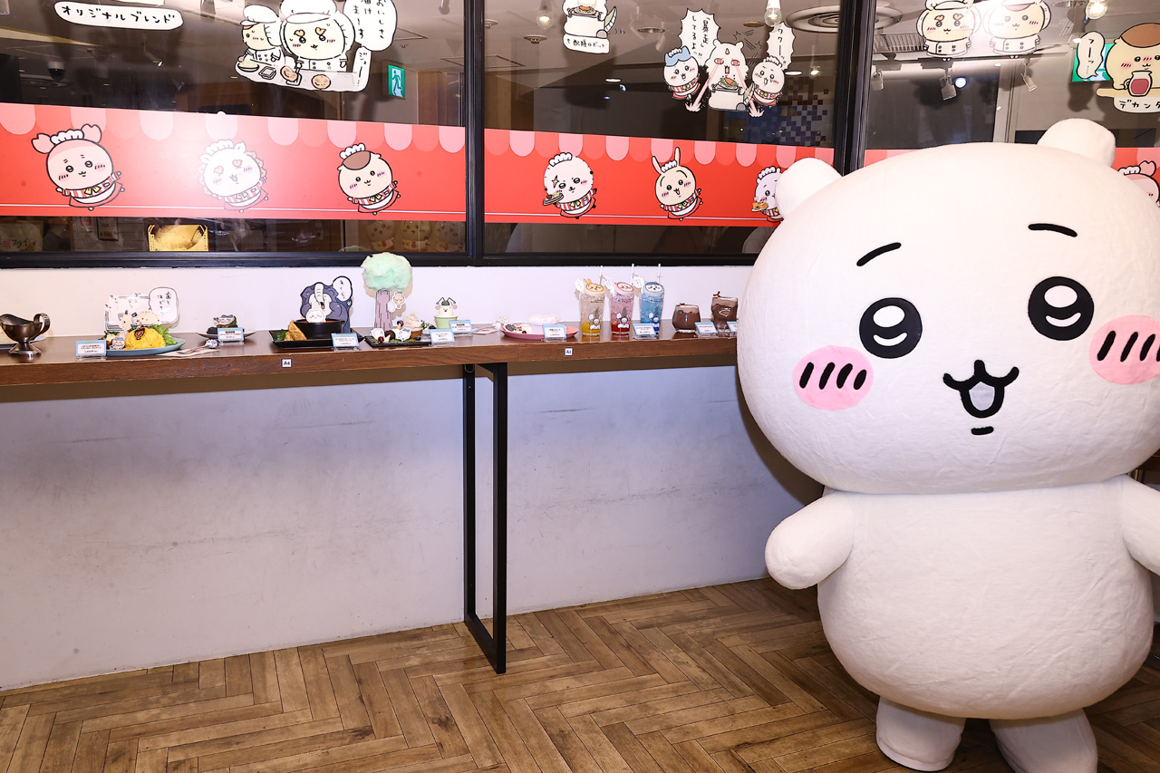 『ちいかわレストラン』“討伐フェア”新メニュー11点公開!「あ・く・む」のカラフルドリアなど18