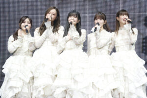 久保史緒里「最高の9年間でした!」叫ぶ!卒業コンサートで松本潤、有村架純ナレーション9