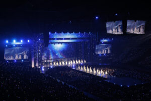 久保史緒里「最高の9年間でした!」叫ぶ!卒業コンサートで松本潤、有村架純ナレーション19