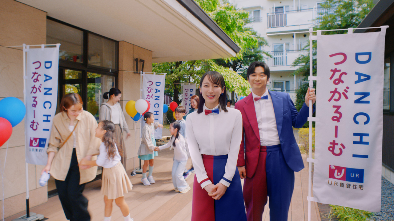 吉岡里帆 千葉雄大 埼玉県鶴ヶ島市「かわつるグリーンタウン」訪問!「URの人だ!」と声かけられる12