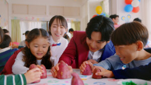 吉岡里帆 千葉雄大 埼玉県鶴ヶ島市「かわつるグリーンタウン」訪問!「URの人だ!」と声かけられる16