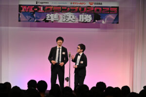 M-1グランプリ2025準決勝31組が火花!“とにかくおもしろい漫才”に会場沸く26