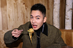 三山凌輝「Life Community “GOMASU”」発足で親父のあんかけパスタ吉祥寺店オープン！実父も厨房に7