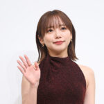 齊藤京子 背中バックリ大胆ドレスで表参道ヒルズ「JO MALONE LONDON」期間限定POPUPに来場