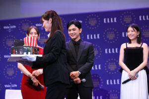 吉沢亮『ELLE CINEMA AWARDS 2025』でエル メン賞受賞！北川景子に感謝やうろうろな瞬間も26