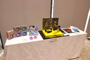 ミャクミャク大阪・関西万博「DIMEトレンド大賞」受賞で登場!&TEAMと和気あいあいやりとり2