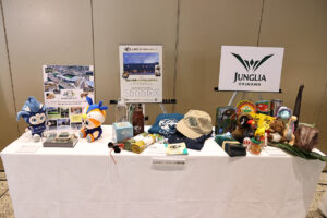 ミャクミャク大阪・関西万博「DIMEトレンド大賞」受賞で登場!&TEAMと和気あいあいやりとり10