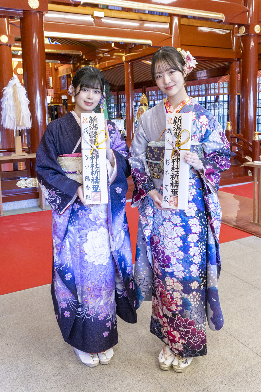 杉本萌、谷口陽香 新潟縣護國神社で「NGT48 二十歳のつどい」!着用振り袖解説2