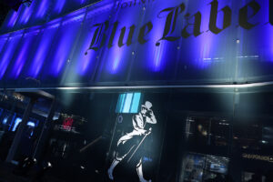 ジョニーウォーカー ブルーラベルの世界観体験“The Art of Rarity”原宿で2日間限定開催3