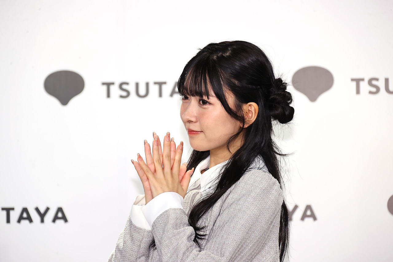 鈴原希実 北海道は「第二の故郷」!カレンダー撮影裏話や来年克服したいのは“お化け”19