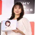 芳根京子アクスタ制作に積極的じゃなかった「いらない」への不安…初カレンダー「いつも近くに置いて」