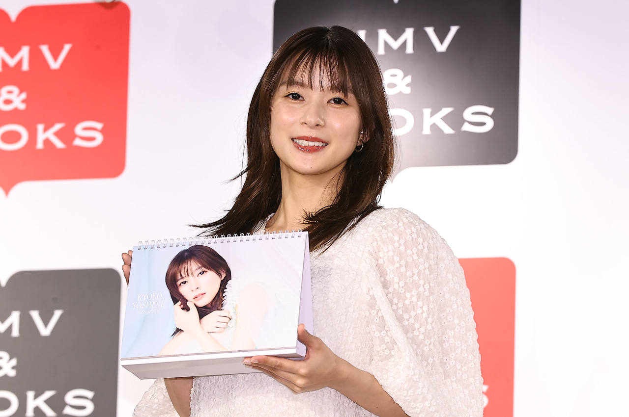 芳根京子アクスタ制作に積極的じゃなかった「いらない」への不安…初カレンダー「いつも近くに置いて」4