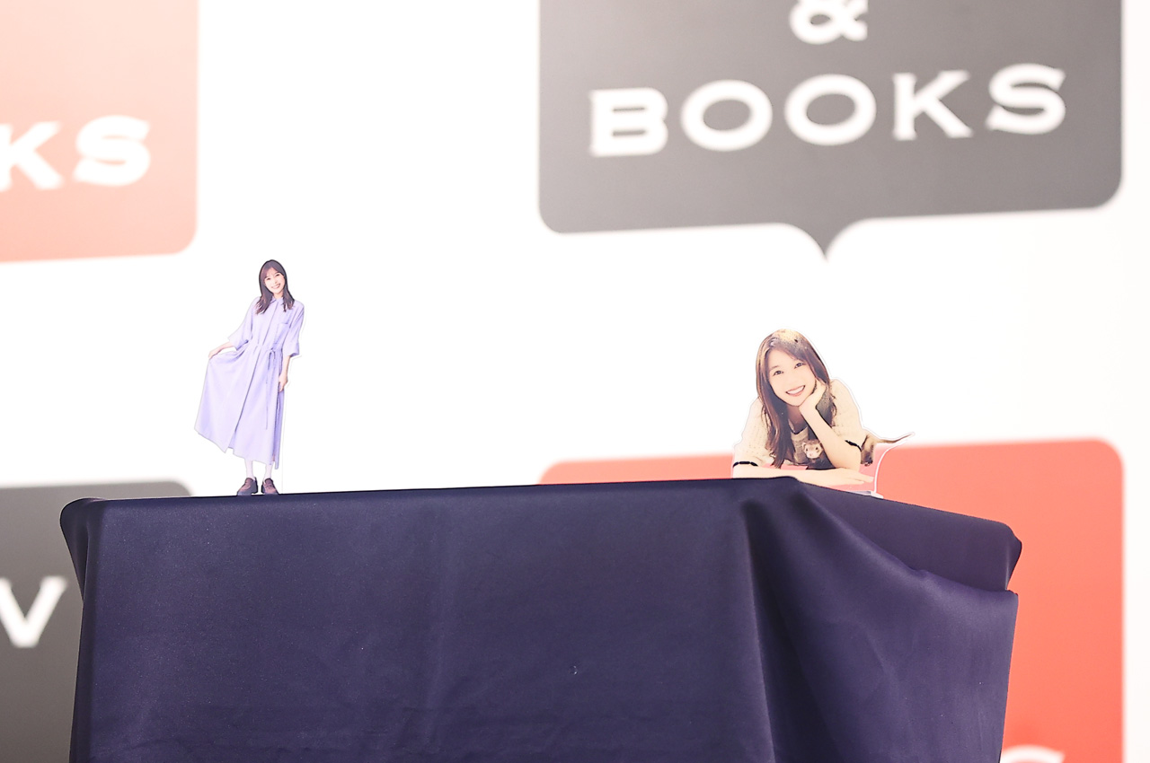 芳根京子アクスタ制作に積極的じゃなかった「いらない」への不安…初カレンダー「いつも近くに置いて」5