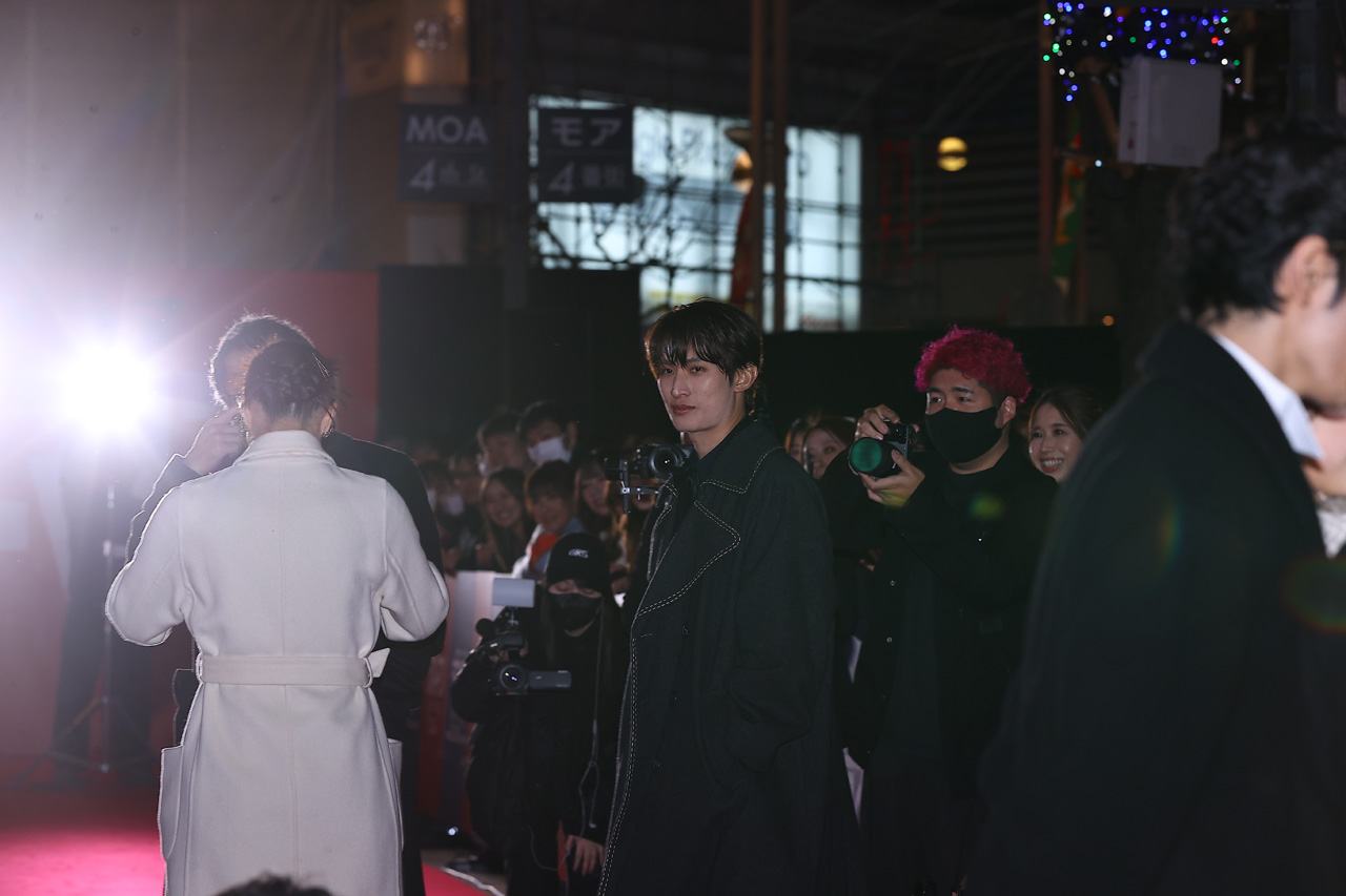 Snow Man・向井康二「久しぶりの『ラストマン』やっぱ現場いいですね!」に永瀬廉思わずツッコミ2