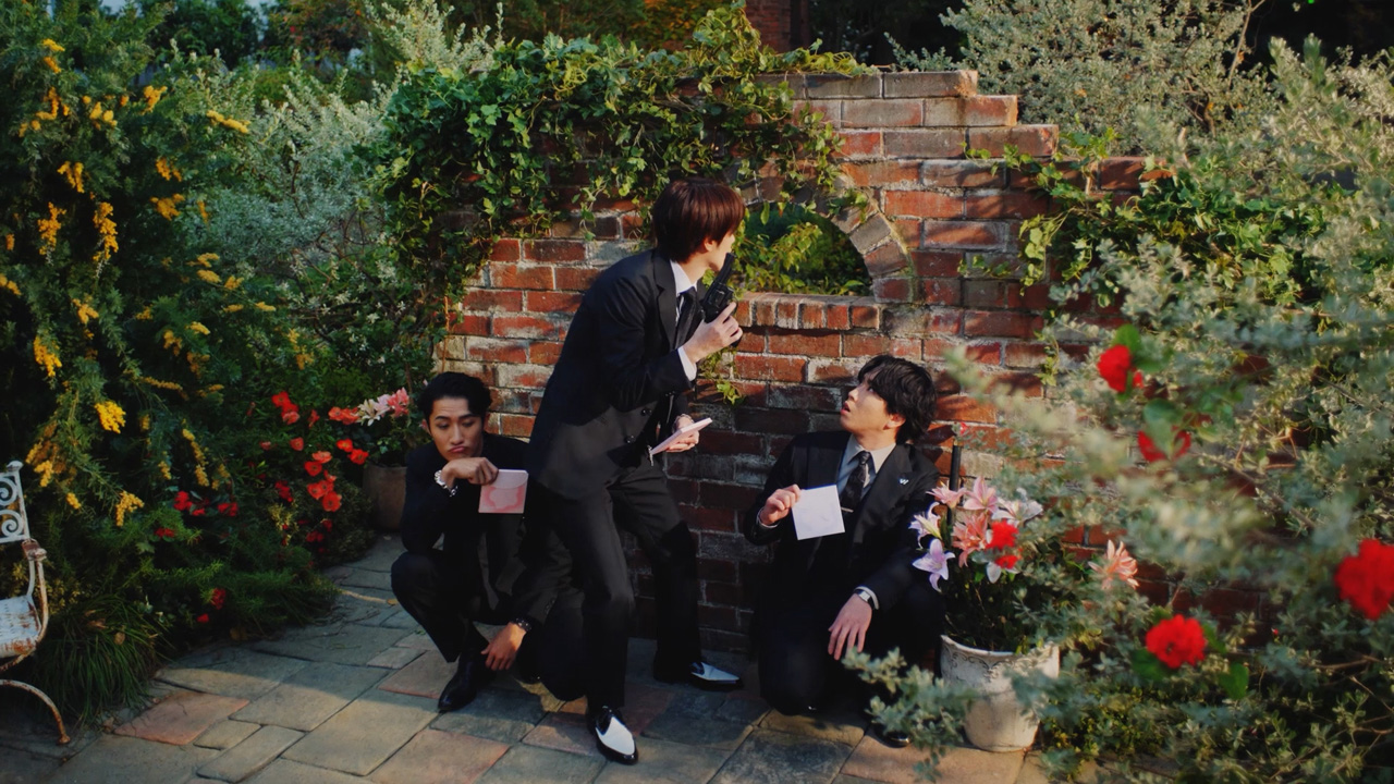 深澤辰哉、宮舘涼太、岩本照「WAVE カラーコンタクト RING」CM続投でキャラ説明微変化!お互いモノマネ盛り上がる3