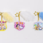 松平健“マツケン”とハローキティコラボ！“平成ギャル”テーマのステッカーとキーホルダーに