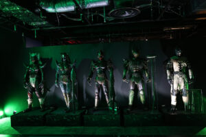 「仮面ライダークウガ」超クウガ展 大阪会場開幕！“革新”は何だったのか紐解く10