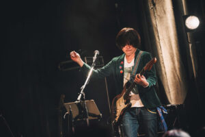 馬の骨「Uma No Hone LIVE 2025 ～Back Again!!!!!～」公式レポート！時代も世代も超えて4