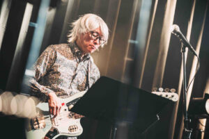 馬の骨「Uma No Hone LIVE 2025 ～Back Again!!!!!～」公式レポート！時代も世代も超えて6