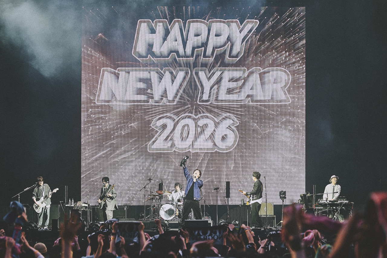 ポルノグラフィティ大晦日カウントダウンライヴ『みなとみらいロマンスポルノ'25 ~THE OVEЯ~』開催1