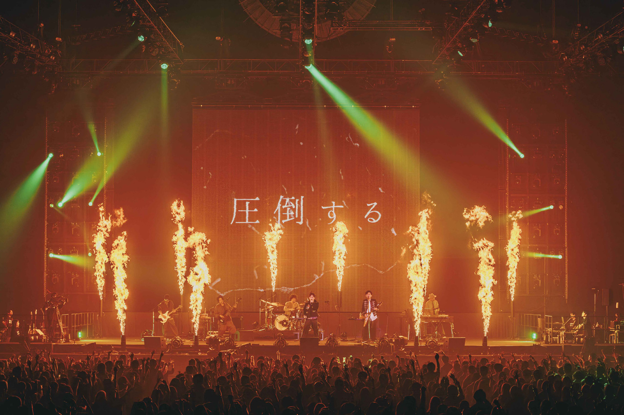 ポルノグラフィティ大晦日カウントダウンライヴ『みなとみらいロマンスポルノ'25 ~THE OVEЯ~』開催3