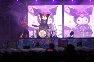 USJ 2026年突入瞬間4000発花火で真昼のような明るさ！クロミ＆マイメロディ艶やか和装パフォーマンス5