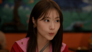 有村架純 市ヶ谷を巡る!「東京メトロ」CMでVaundyグッズも隠れ要素に6