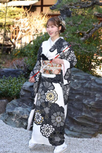 NMB48・板垣心和、中川朋香、西由真、福野杏実、福原琴美 成人式で艶やか振袖18