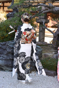 NMB48・板垣心和、中川朋香、西由真、福野杏実、福原琴美 成人式で艶やか振袖20