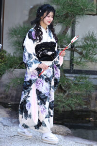 NMB48・板垣心和、中川朋香、西由真、福野杏実、福原琴美 成人式で艶やか振袖11