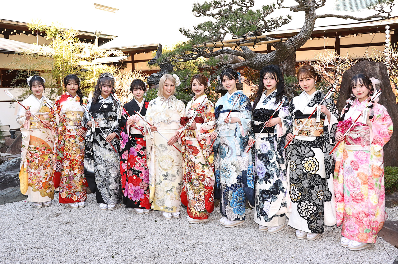 NMB48・池田典愛、板垣心和、坂下真心、坂田心咲ら10人大阪天満宮で成人式4