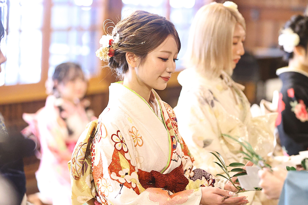 NMB48・坂田心咲“THE・王道”振袖で成人式に!「『好き』をお仕事に」2