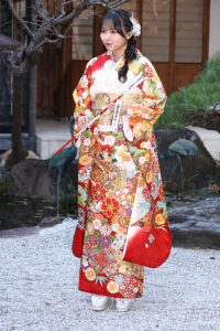 NMB48・板垣心和、中川朋香、西由真、福野杏実、福原琴美 成人式で艶やか振袖7