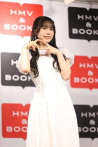 野中ここな 写真集『うたかた』へ「お届けできて本当によかった」 白ドレスで登場9